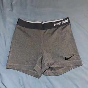 Nike Pro dry fit spandex size small